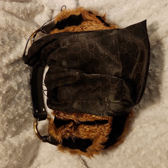 Gucci fox fur gold bamboo leather bag - Picture 9 of 11